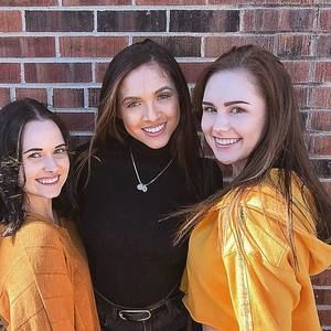 Meet your Posher, Sara